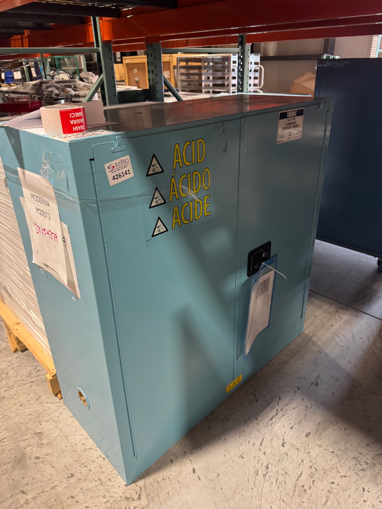 Image of ULINE 30 Gallon Flammable Liquid Storage Cabinet